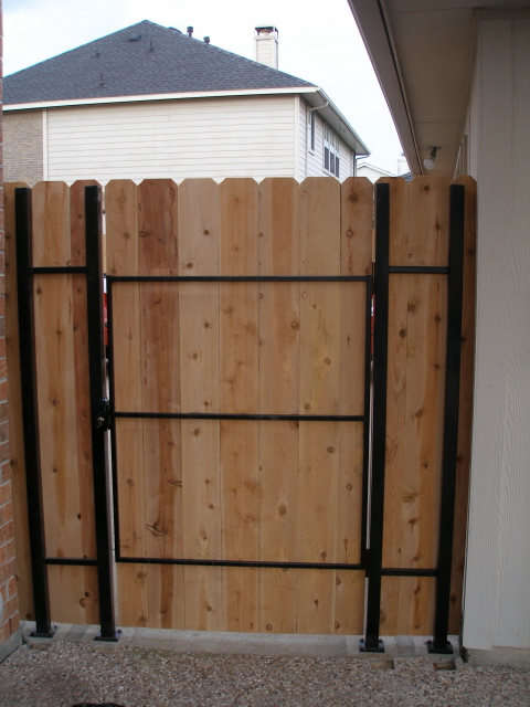 Wood Fencing Style 12
