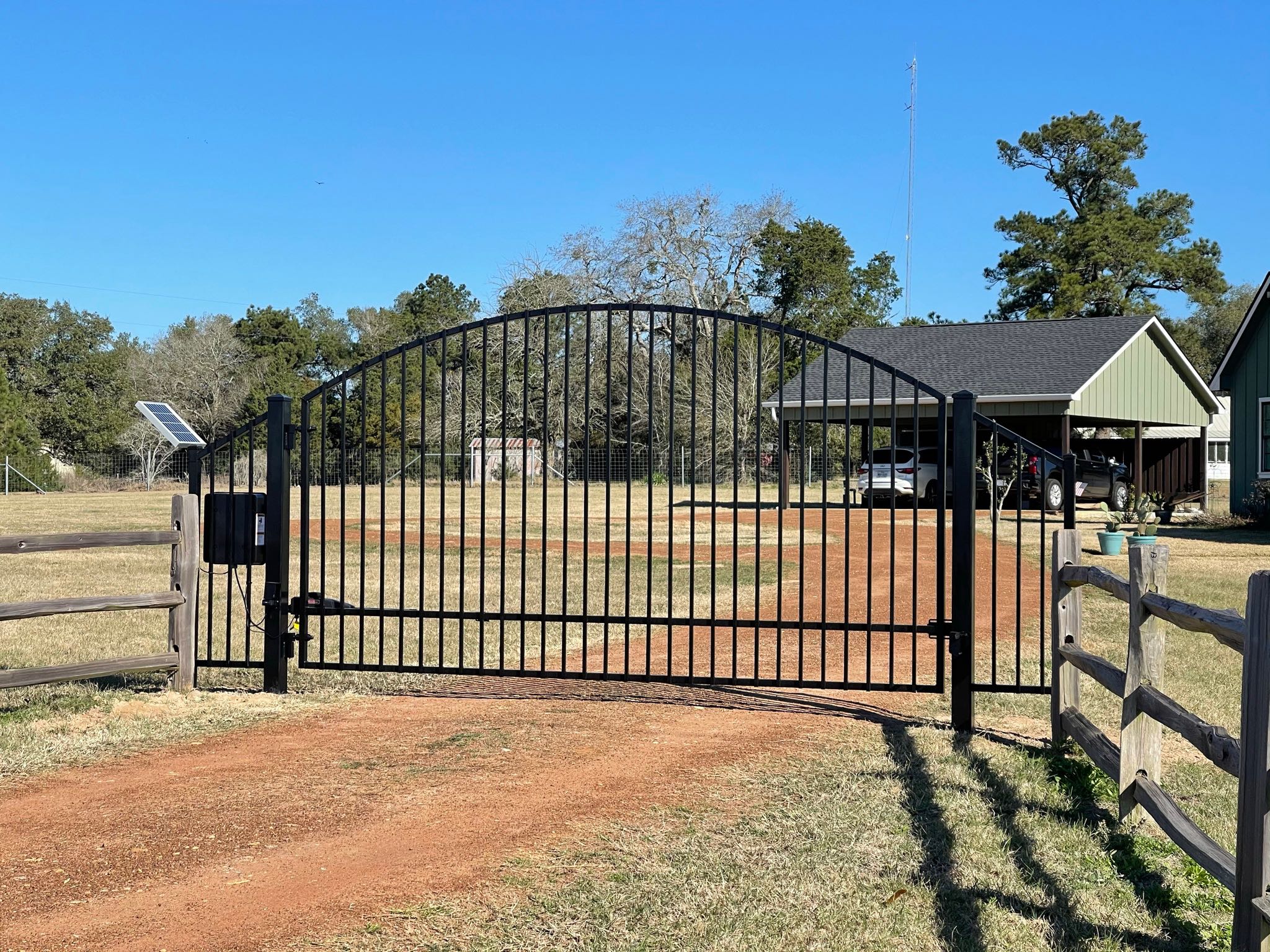Driveway gate photo 5