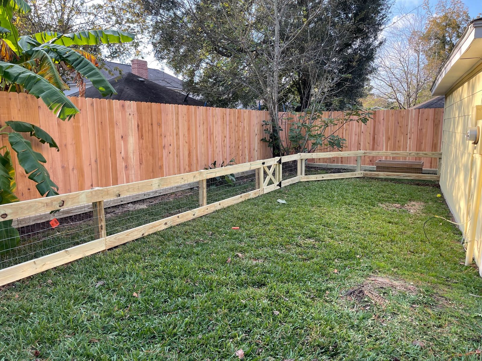 Specialty fencing photo 3